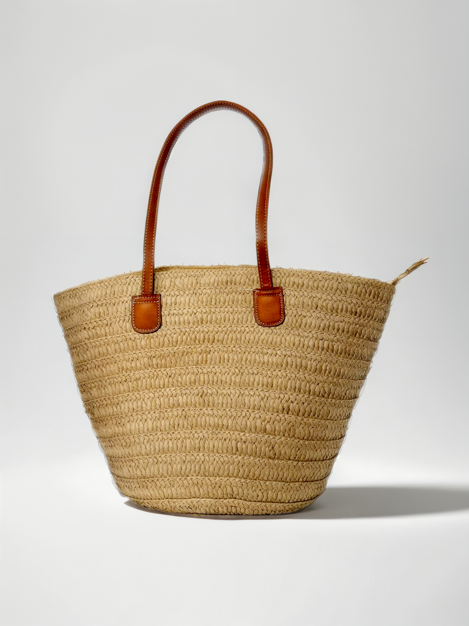 Beach woven bag