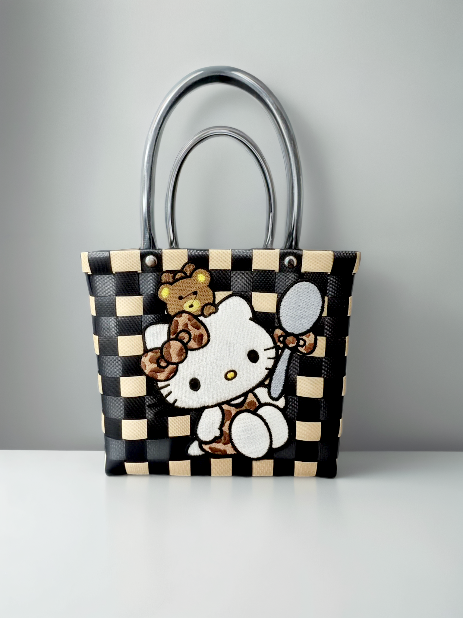Weaving checkerboard bag
